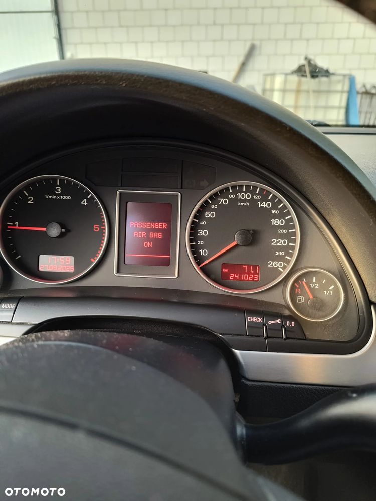 Audi A4 - 6