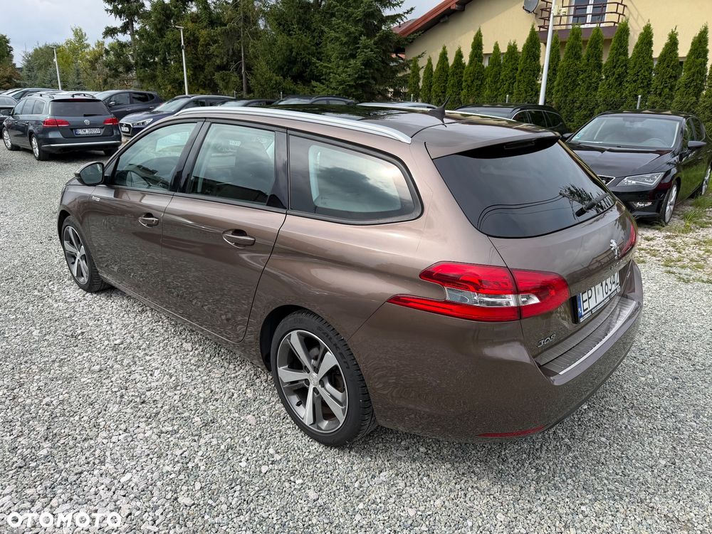 Peugeot 308 BlueHDi 150 EAT6 Stop & Start Business-Line - 17