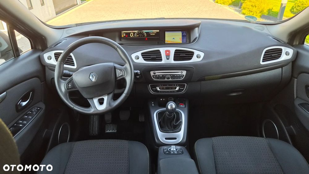 Renault Scenic TCe 130 Dynamique - 6