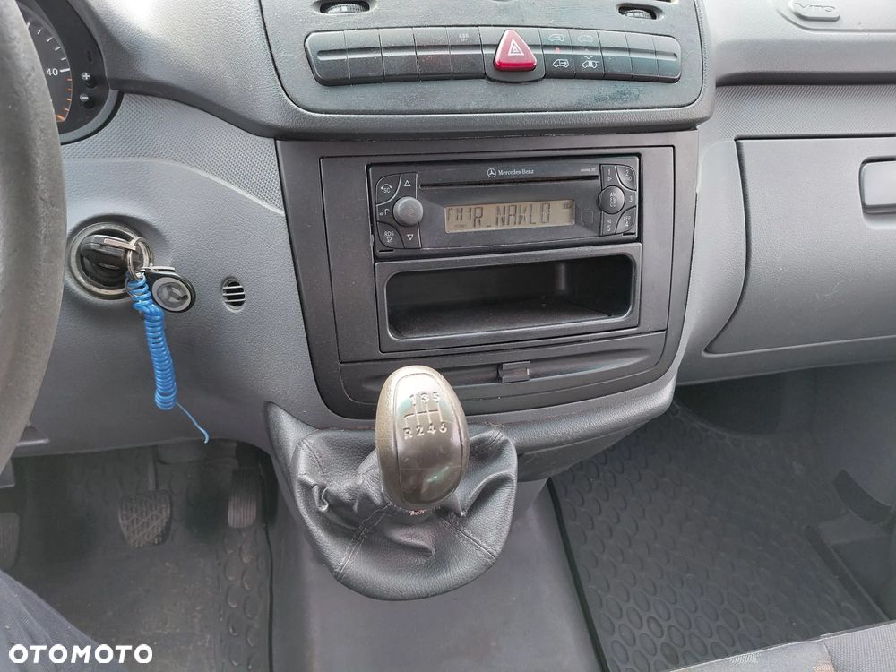 Mercedes-Benz VITO - 16