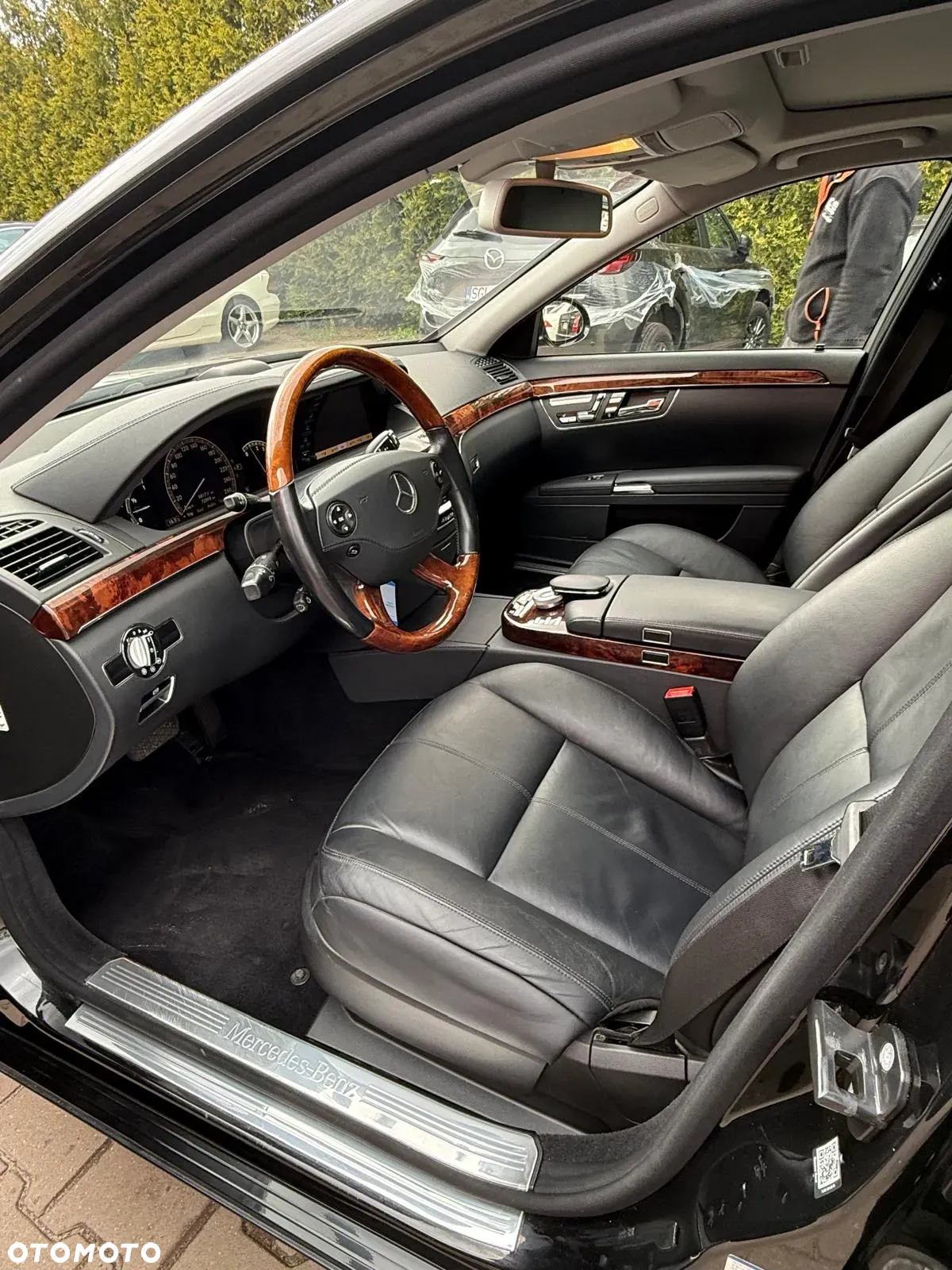 Mercedes-Benz Klasa S 500 4-Matic - 12