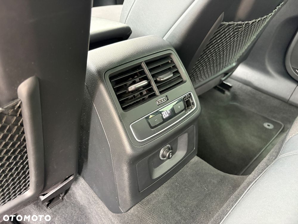 Audi A4 Avant 35 TFSI mHEV S Line S tronic - 26