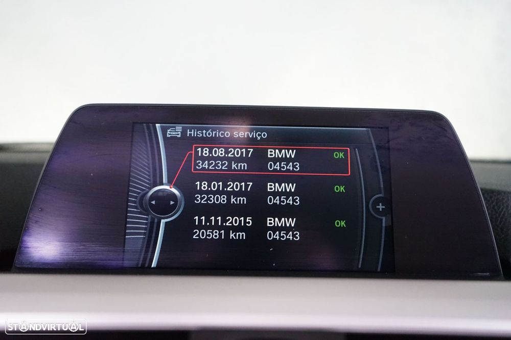 BMW 320 d Touring Auto Exclusive - 36