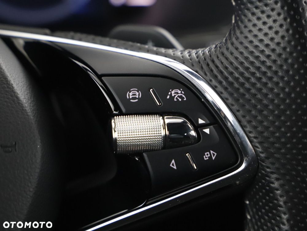 Skoda Superb 2.0 TDI SCR Sportline DSG - 14