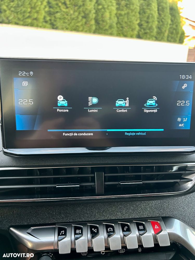 Peugeot 3008 1.5 BlueHDI 130 EAT8 Allure Pack - 40