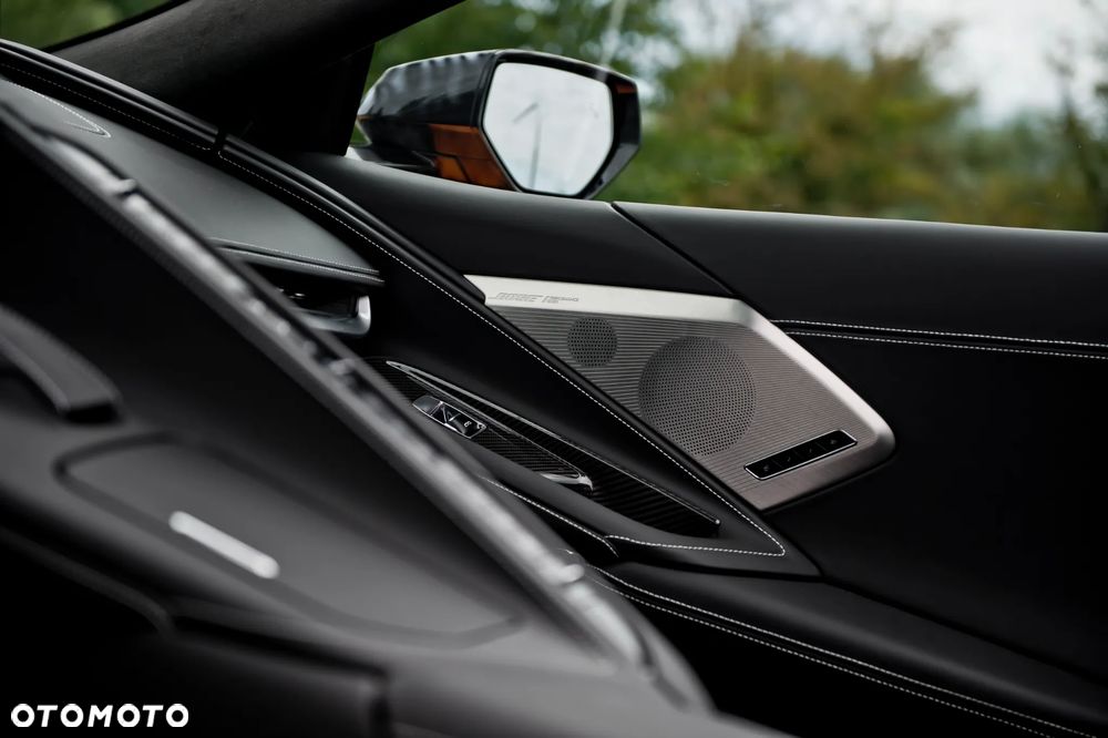 Chevrolet Corvette - 8