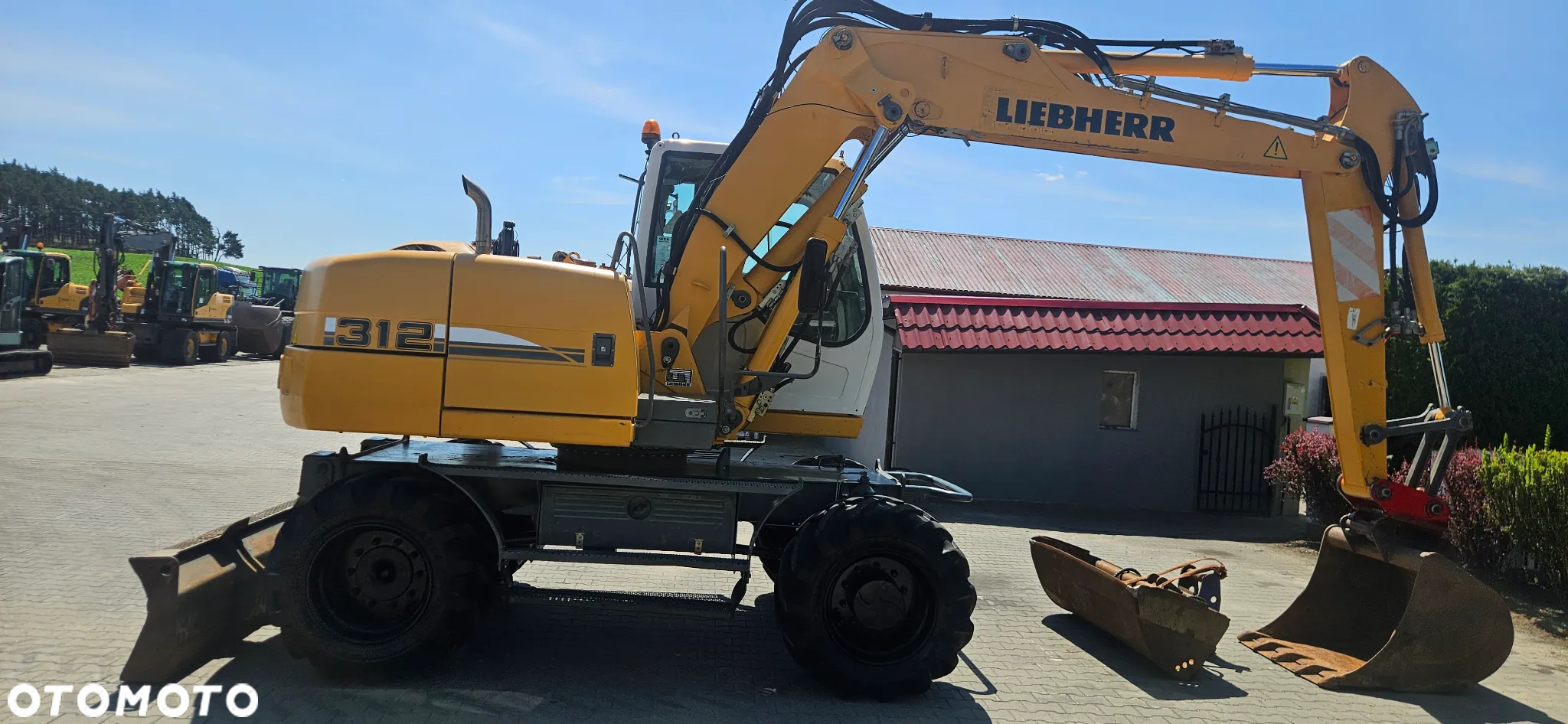 Liebherr A312 11 tys. Mtg centralne smarowanie z Niemiec! 2 łyżki - 6