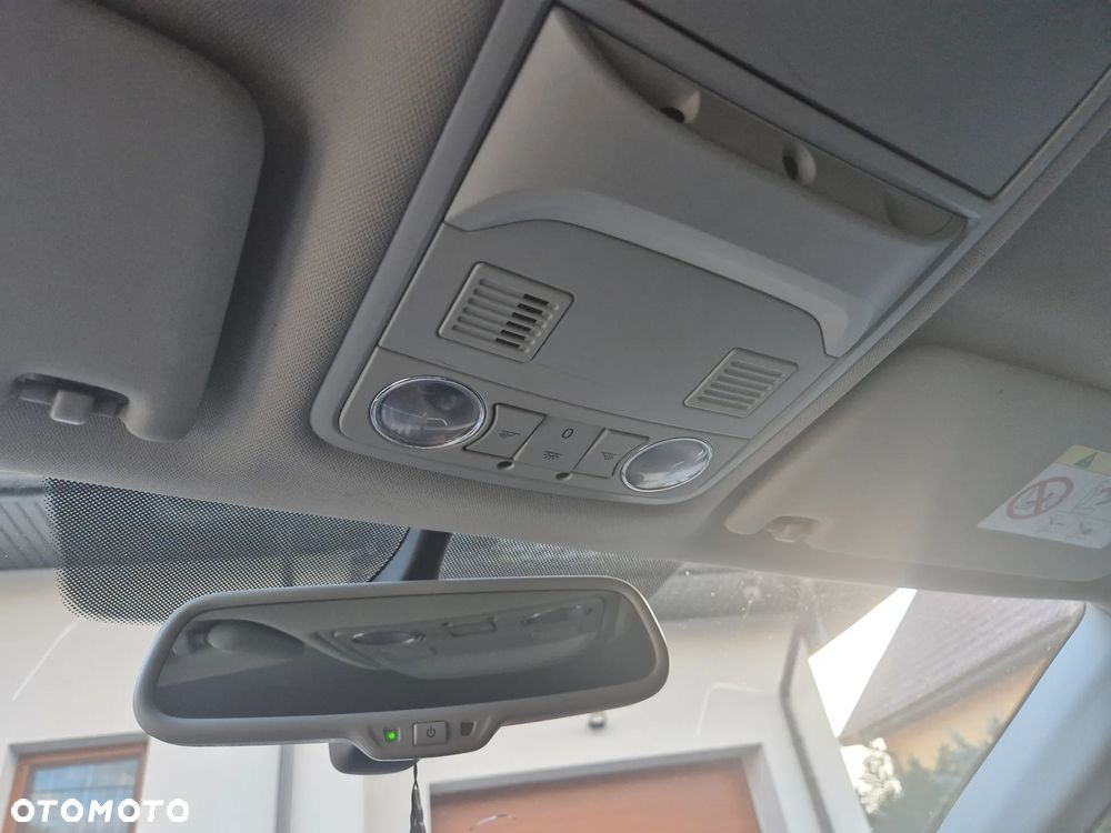 Skoda Octavia 2.0 TDI Ambition - 19