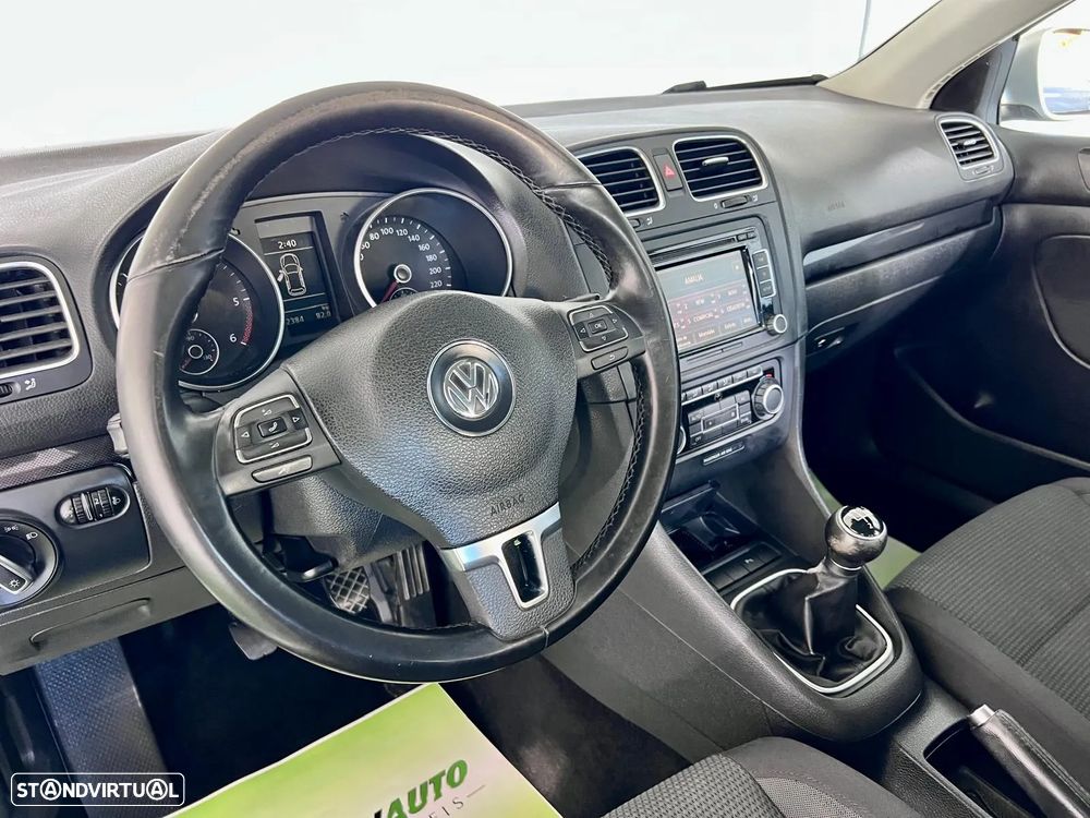 VW Golf Variant 1.6 TDi Confortline - 9