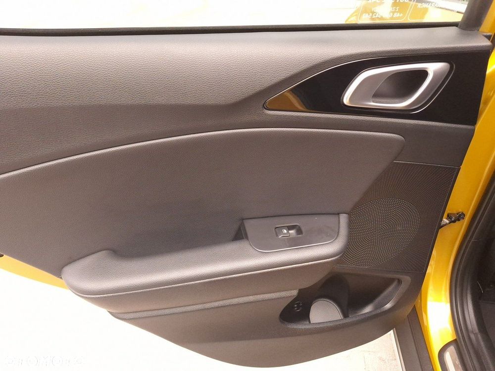 Kia XCeed 1.5 T-GDI Prestige Line DCT - 28