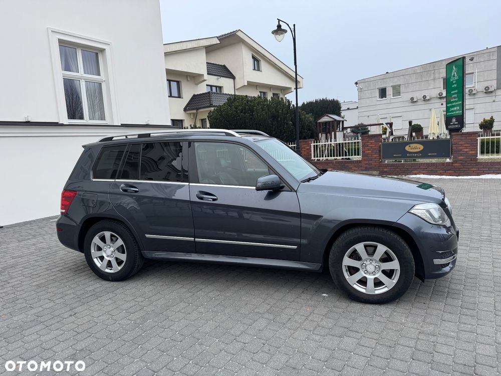 Mercedes-Benz GLK 220 CDI (BlueEFFICIENCY) - 7