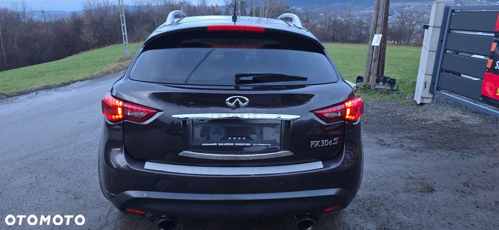 Infiniti FX FX30d AWD S Premium - 14
