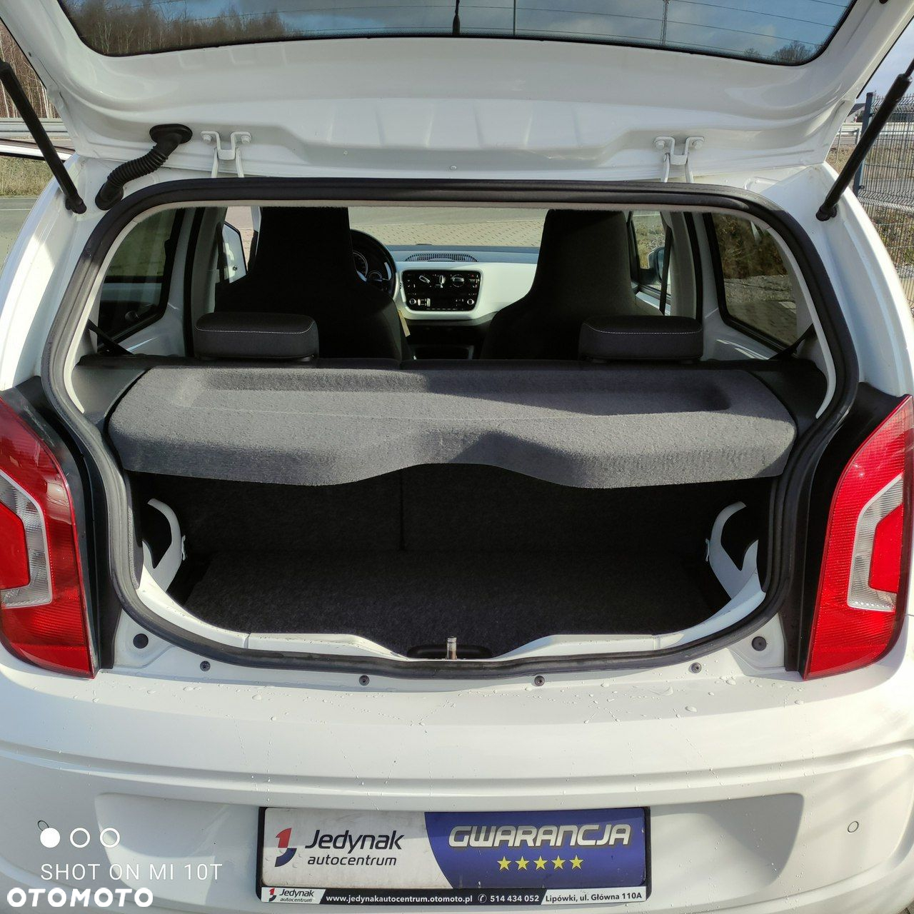 Volkswagen up! - 19