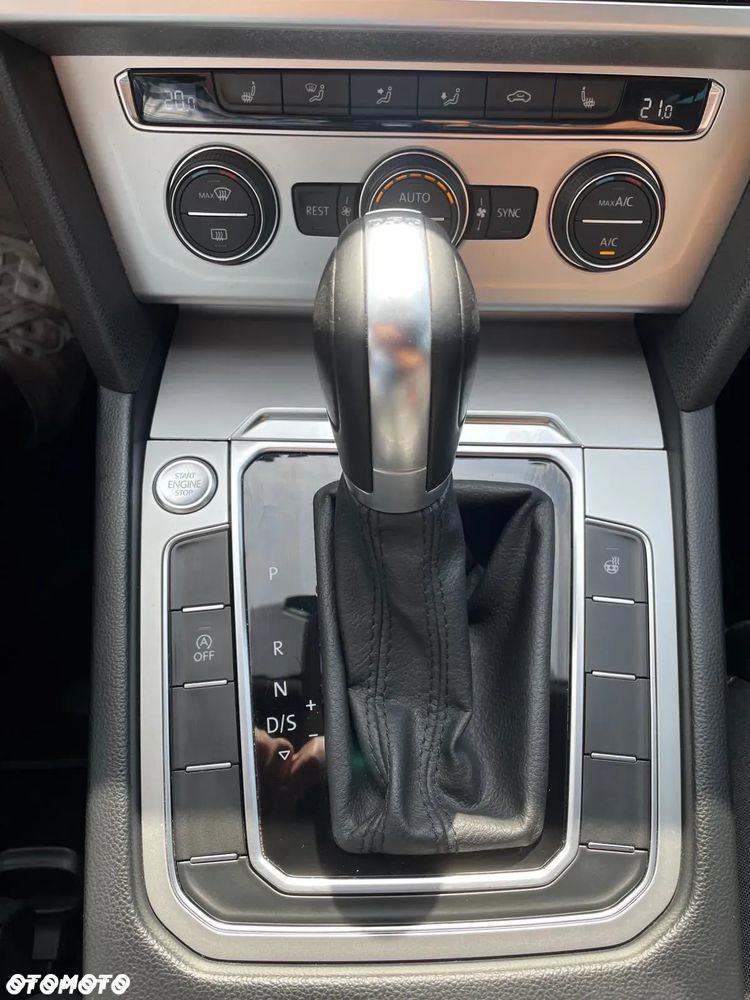 Volkswagen Passat ver-2-0-tdi-bmt-comfortline-dsg7 - 33