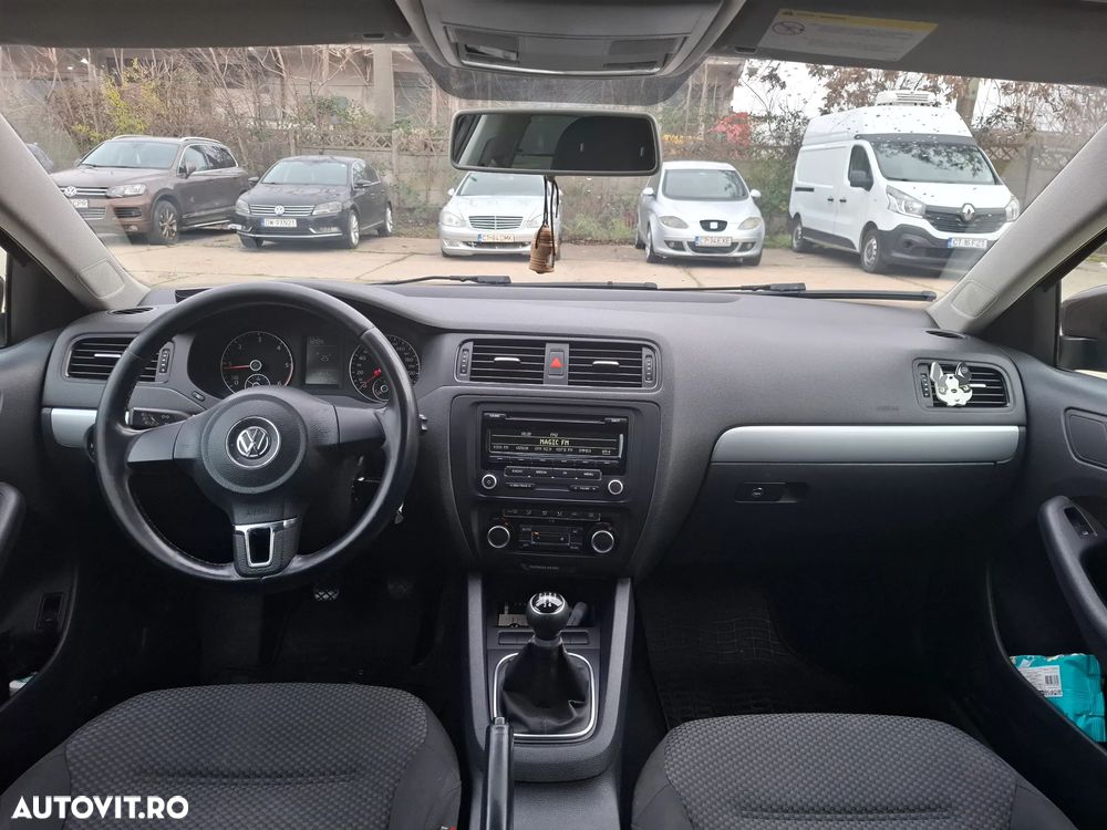 Volkswagen Jetta 1.6 TDI DPF Comfortline - 5