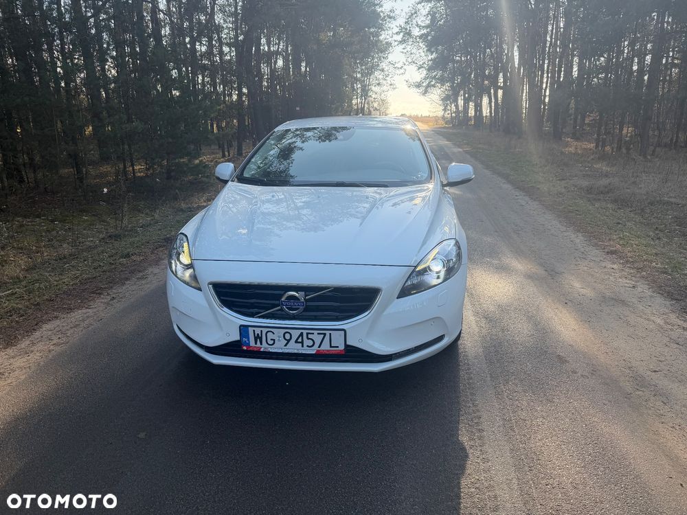 Volvo V40 D3 Momentum - 17