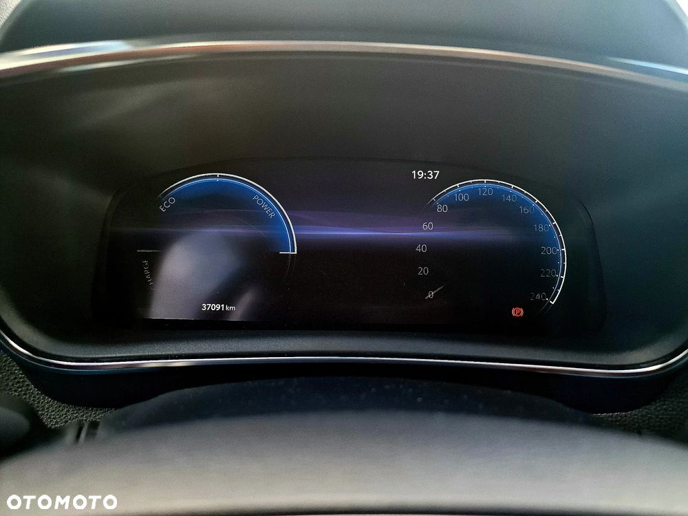 Toyota Corolla 1.8 Hybrid Executive - 22