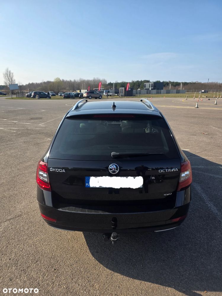 Skoda Octavia 2.0 TDI 4x4 Style DSG - 7