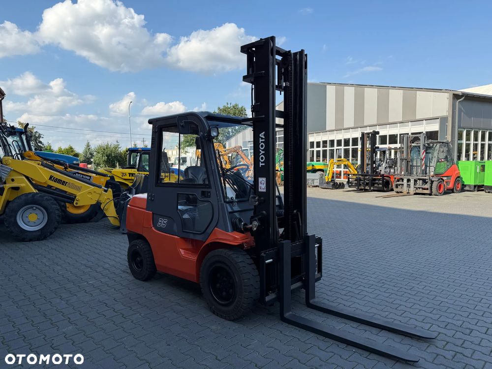 Toyota 02-7FDJF35 - 7