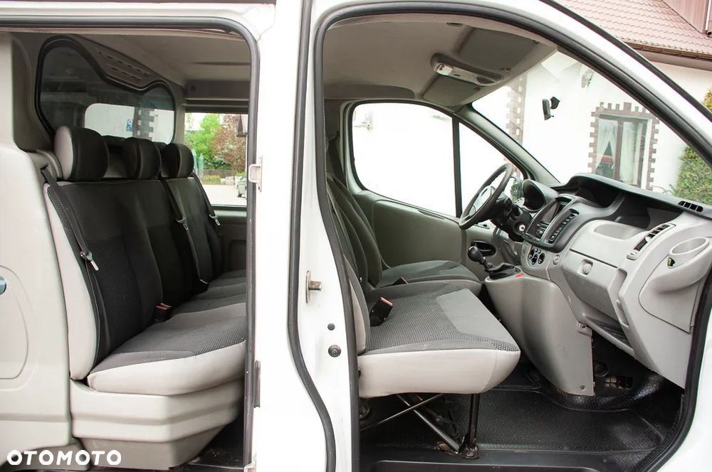 Opel VIVARO BRYGADÓWKA 6os - 31