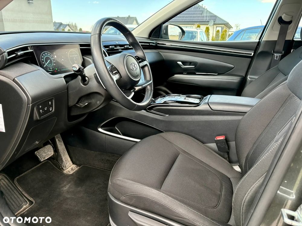 Hyundai Tucson 1.6 T-GDi HEV Executive 4WD - 13