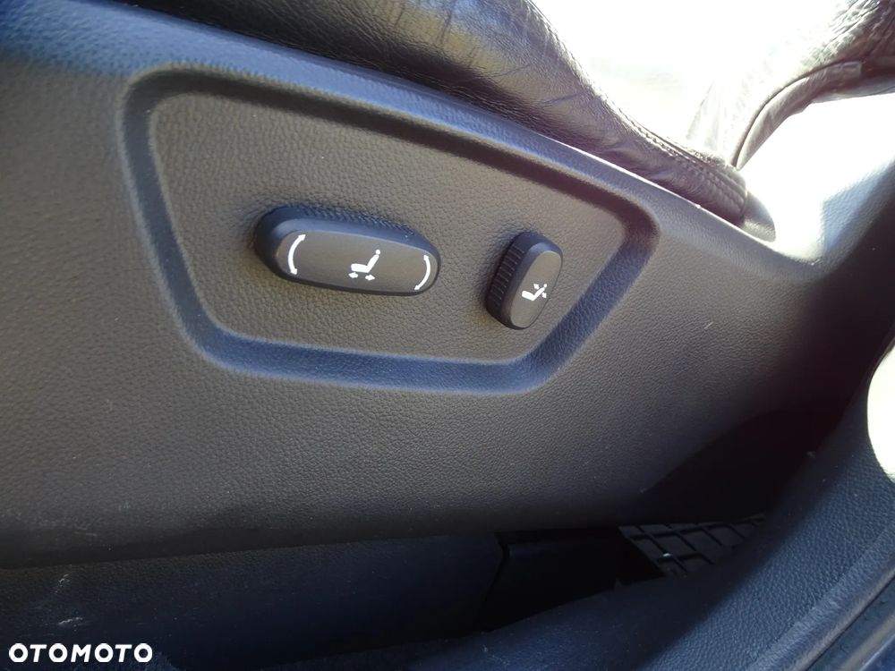 Chevrolet Captiva 2.0 d LT high (deu) - 39