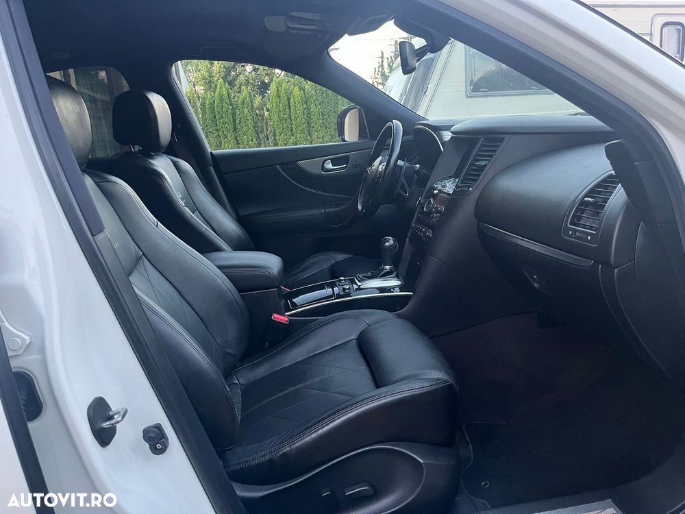 Infiniti FX 30 FX30d AWD Aut. S - 11