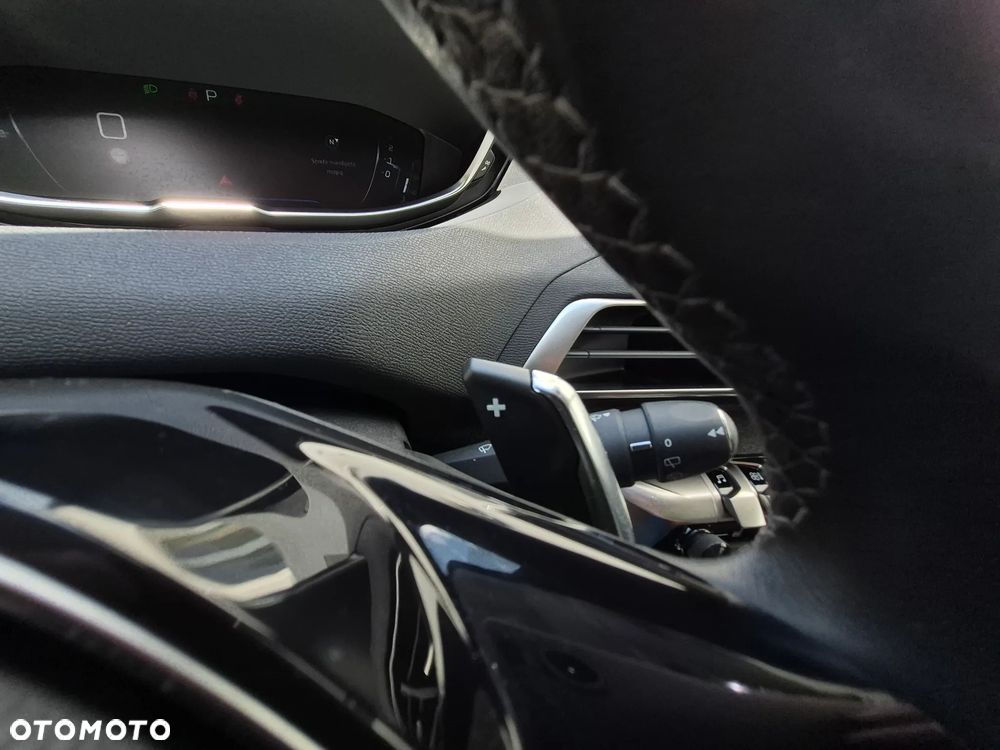 Peugeot 3008 PureTech 180 Stop & Start GPF EAT8 Allure - 34