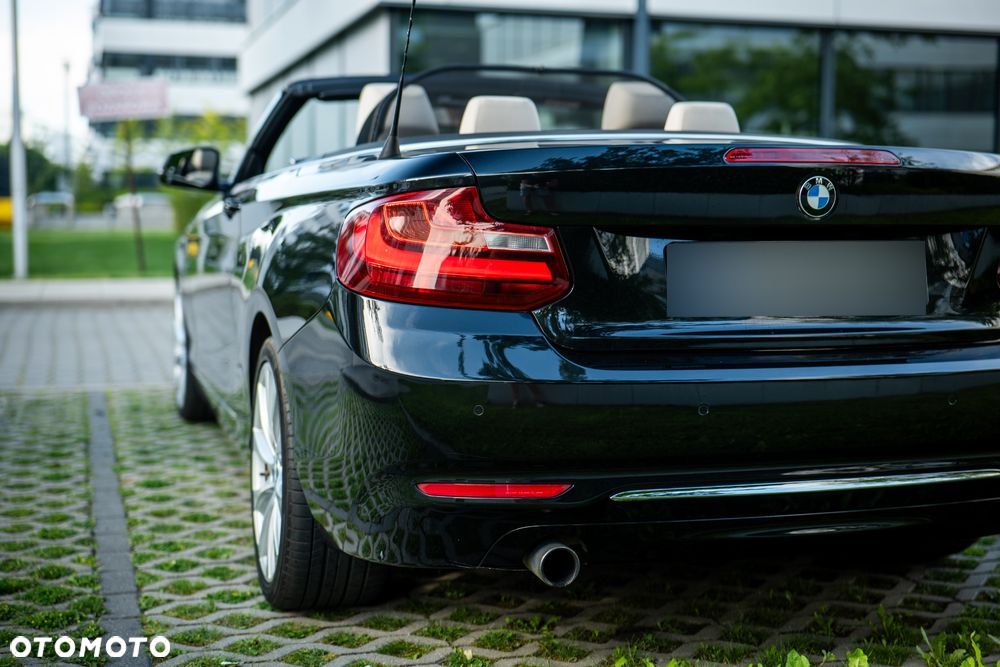 BMW Seria 2 220i - 31
