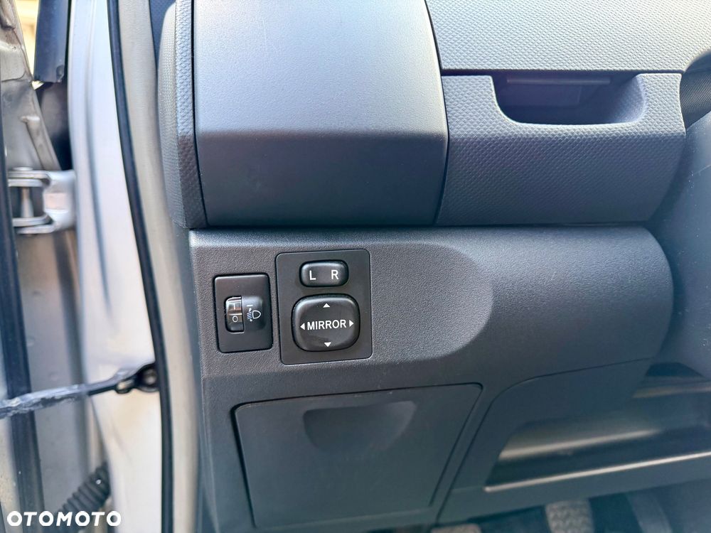 Toyota Yaris 1.3 Luna - 13