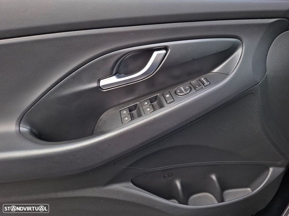 Hyundai i30 SW 1.0 T-GDi Style Plus - 23