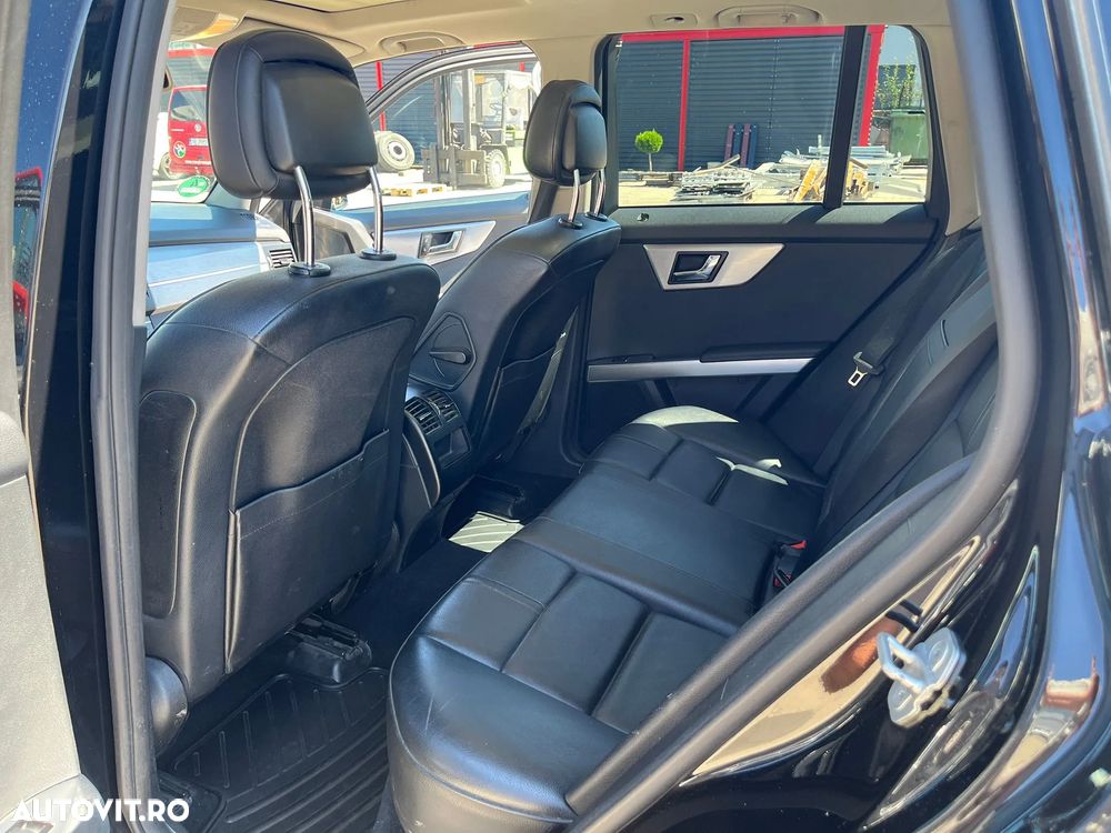 Mercedes-Benz GLK 250 BlueTEC 4Matic 7G-TRONIC - 12