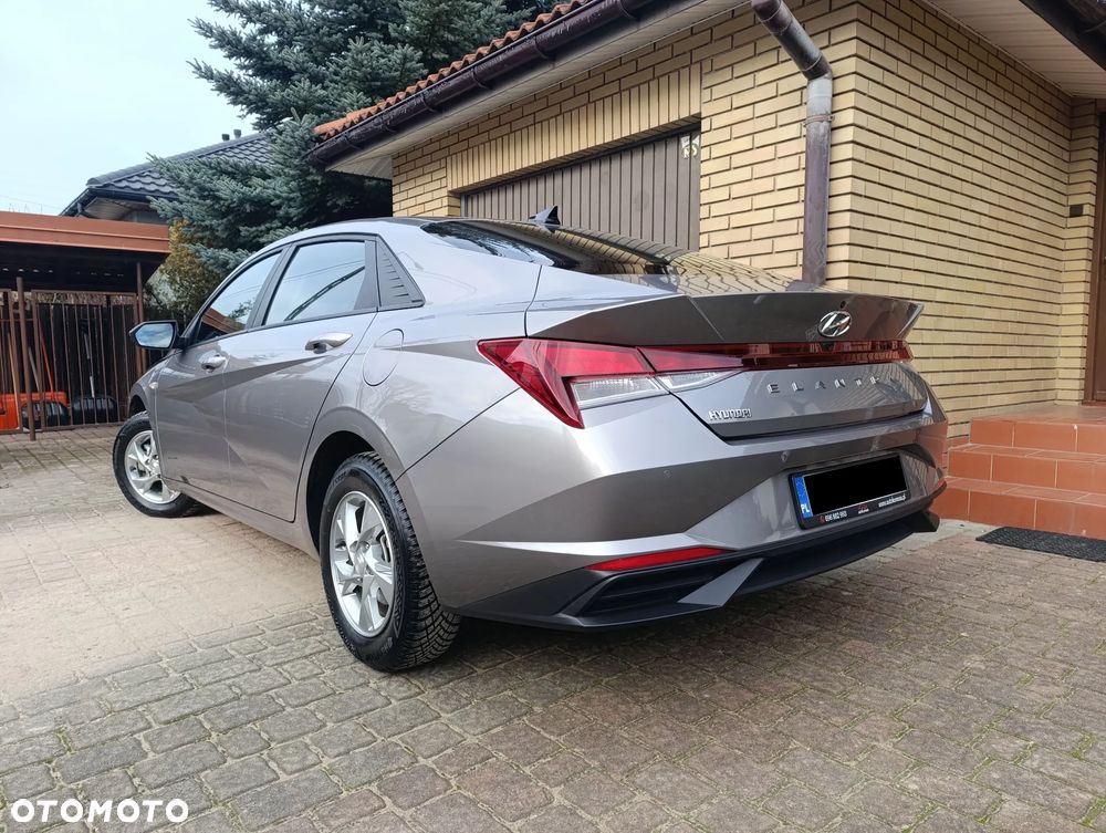 Hyundai Elantra 1.6 Modern - 6