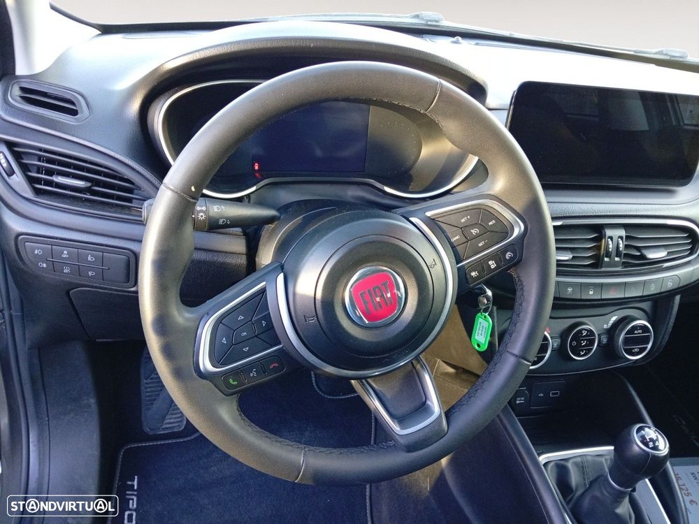 Fiat Tipo Station Wagon 1.0 GSE T3 — fotografia 12