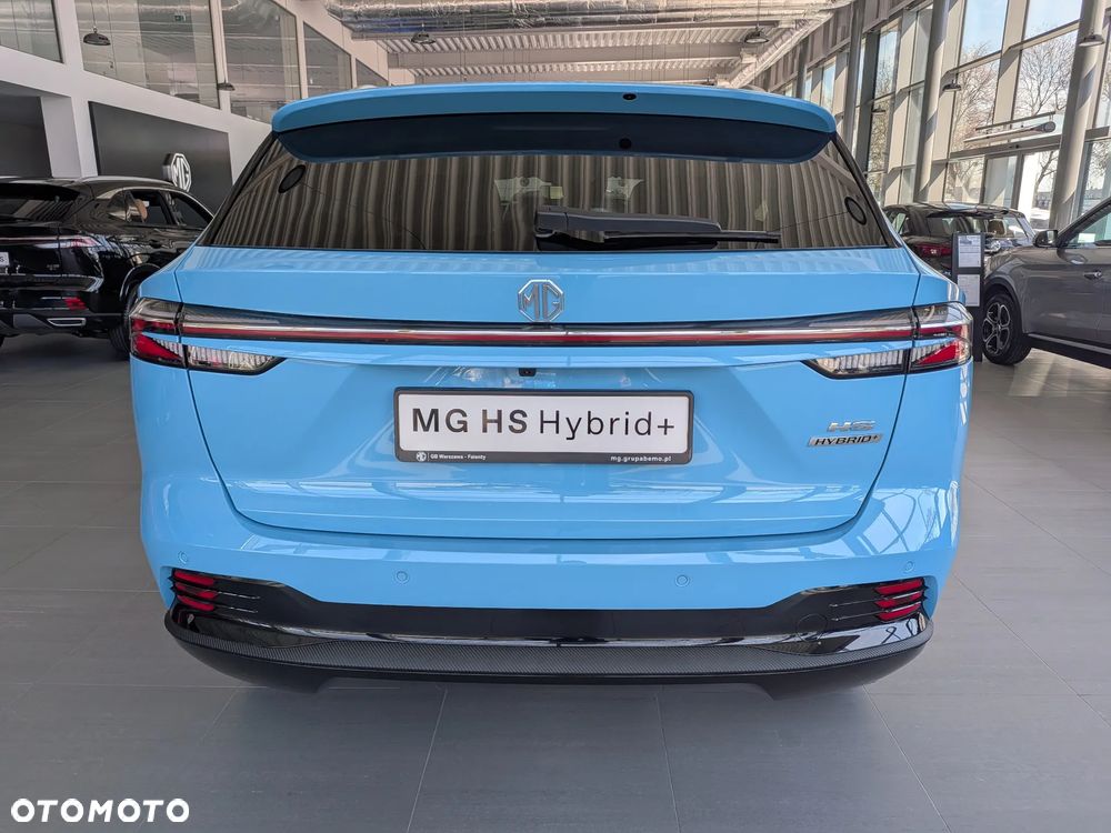 MG HS Hybrid+ - 6