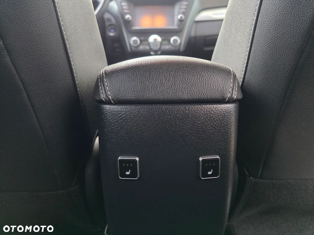 Toyota Avensis 1.8 Prestige - 21