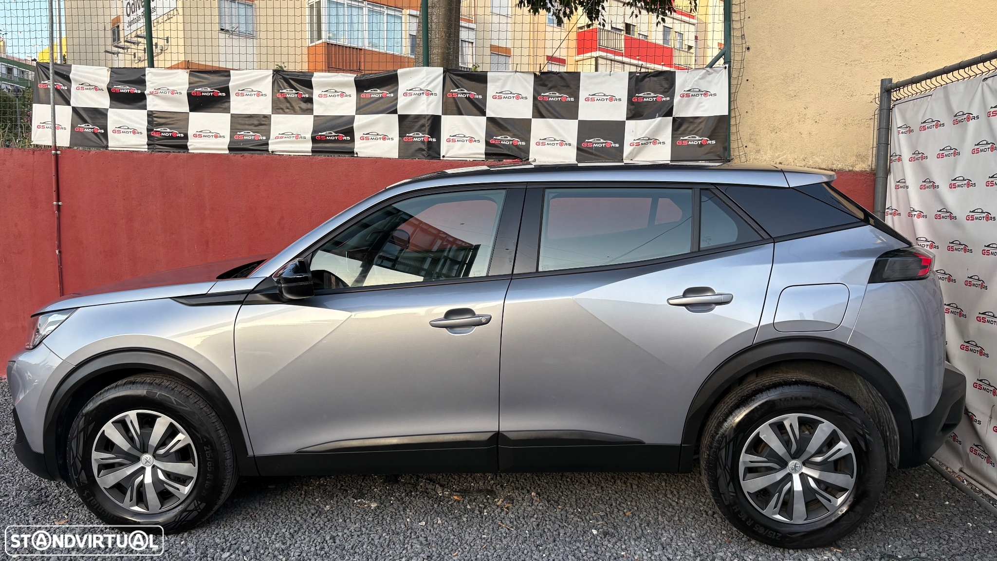 Peugeot 2008 1.2 PureTech Style - 3