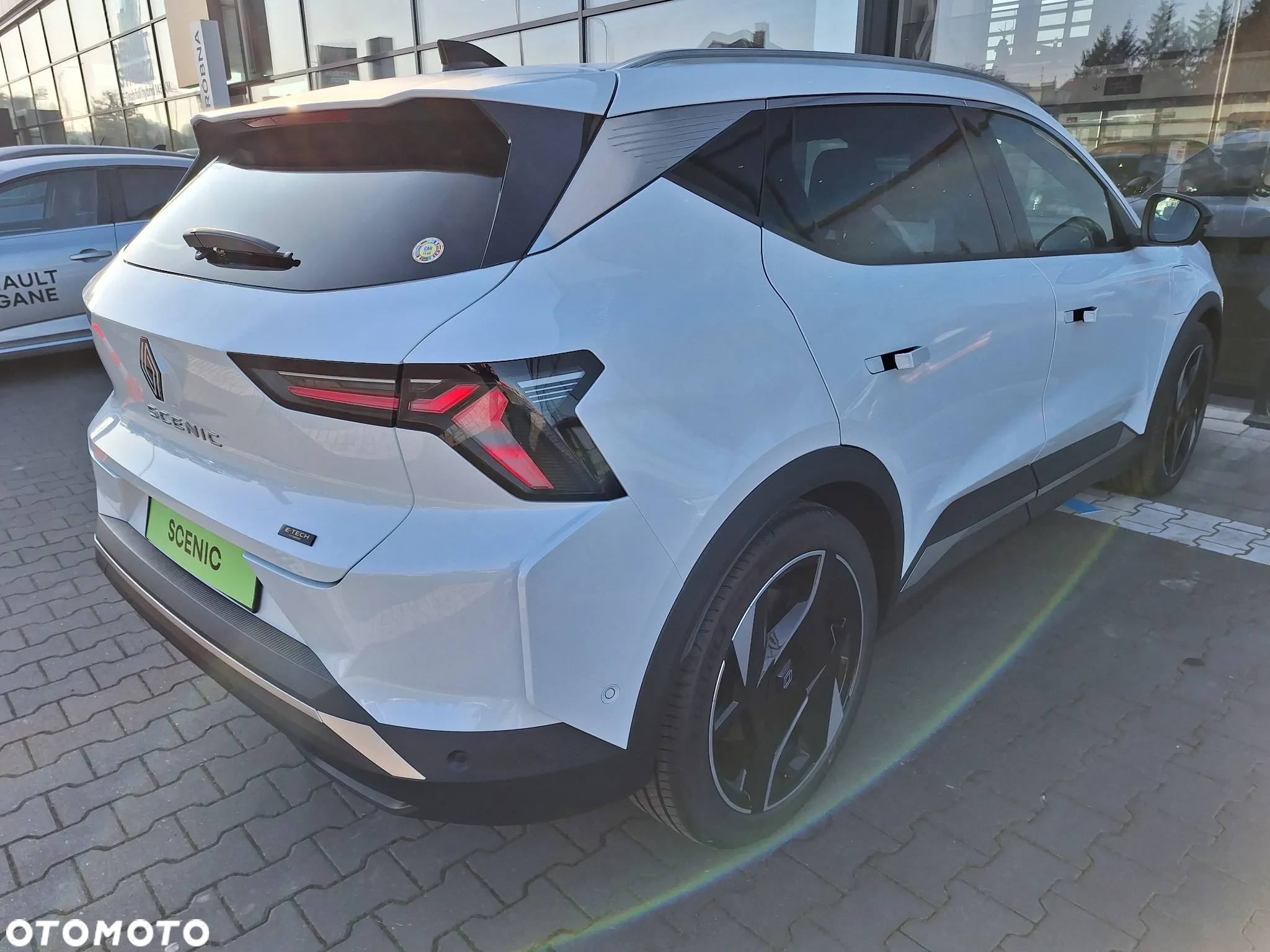 Renault Scenic EV87 Iconic - 11