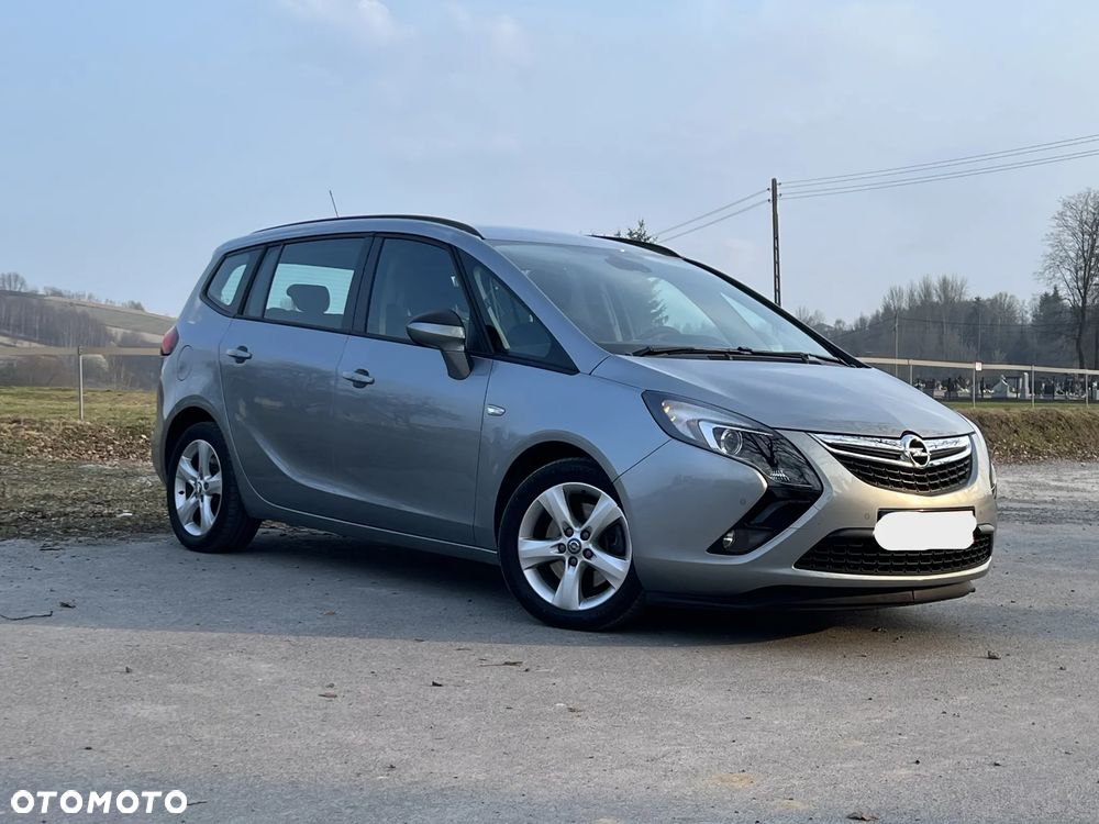 Opel Zafira Tourer 1.6 SIDI Turbo ecoFLEX Start/Stop Active - 4