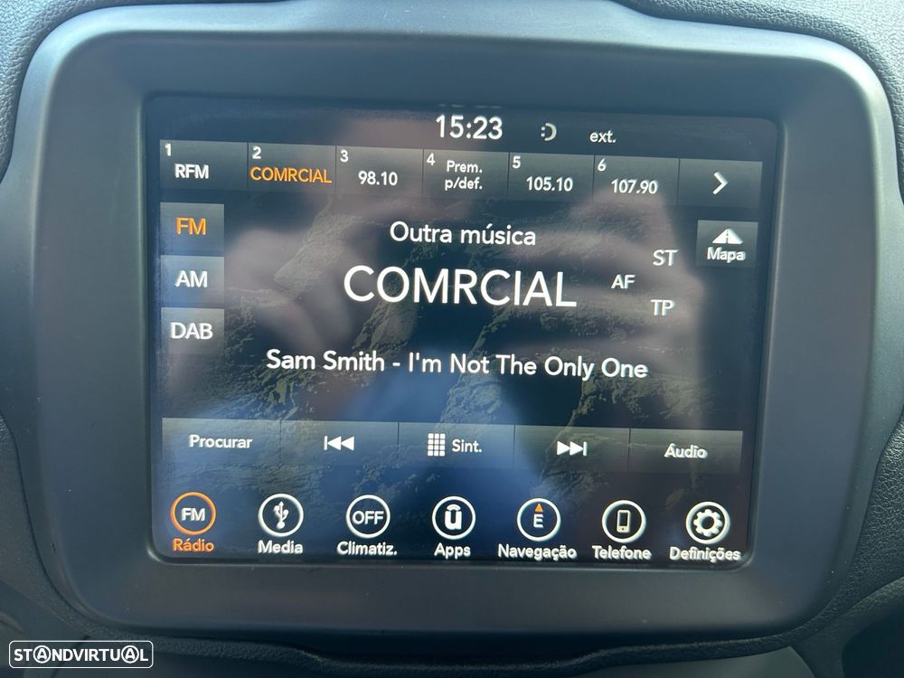 Jeep Renegade 1.0 T Limited - 33