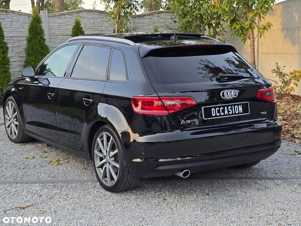 Audi A3 Sportback 1.6 TDI (clean diesel) S tronic S line Sportpaket - 4