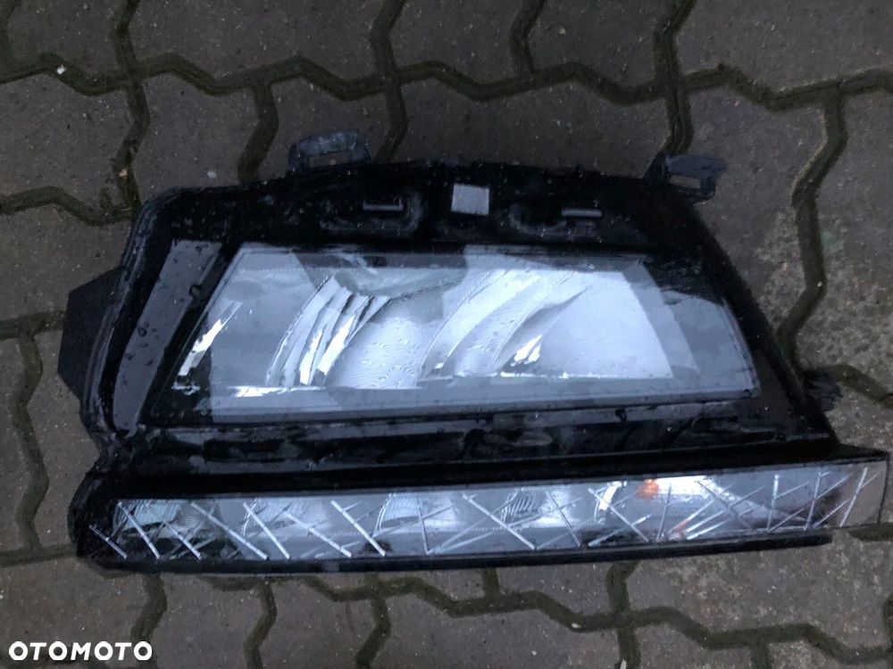 SKODA KAMIQ LAMPA REFLEKTOR LEWY FULL LED CRYSTAL - 2