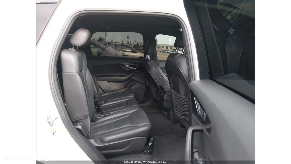 Audi Q7 3.0 TFSI Quattro Tiptronic - 11