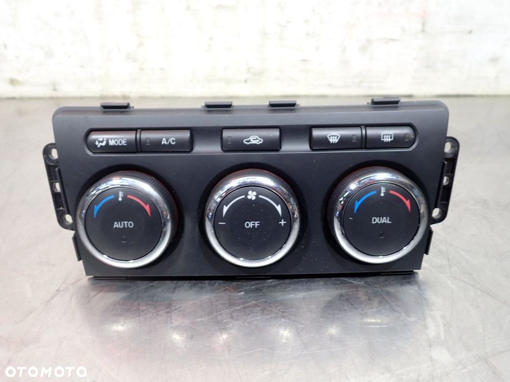 PANEL STEROWANIA NAWIEWU KLIMATYZACJI MAZDA 6 - 1