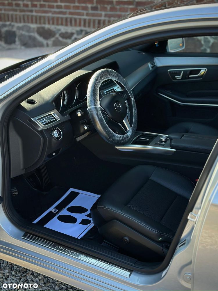 Mercedes-Benz Klasa E 250 Avantgarde - 12