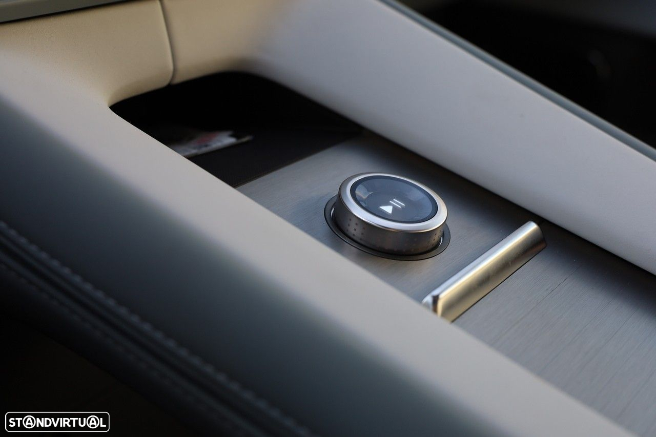 Polestar 4 Long Range 100 kWh Single Motor Plus - 38
