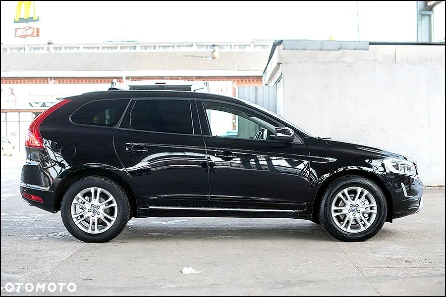 Volvo XC 60 D4 Kinetic - 9