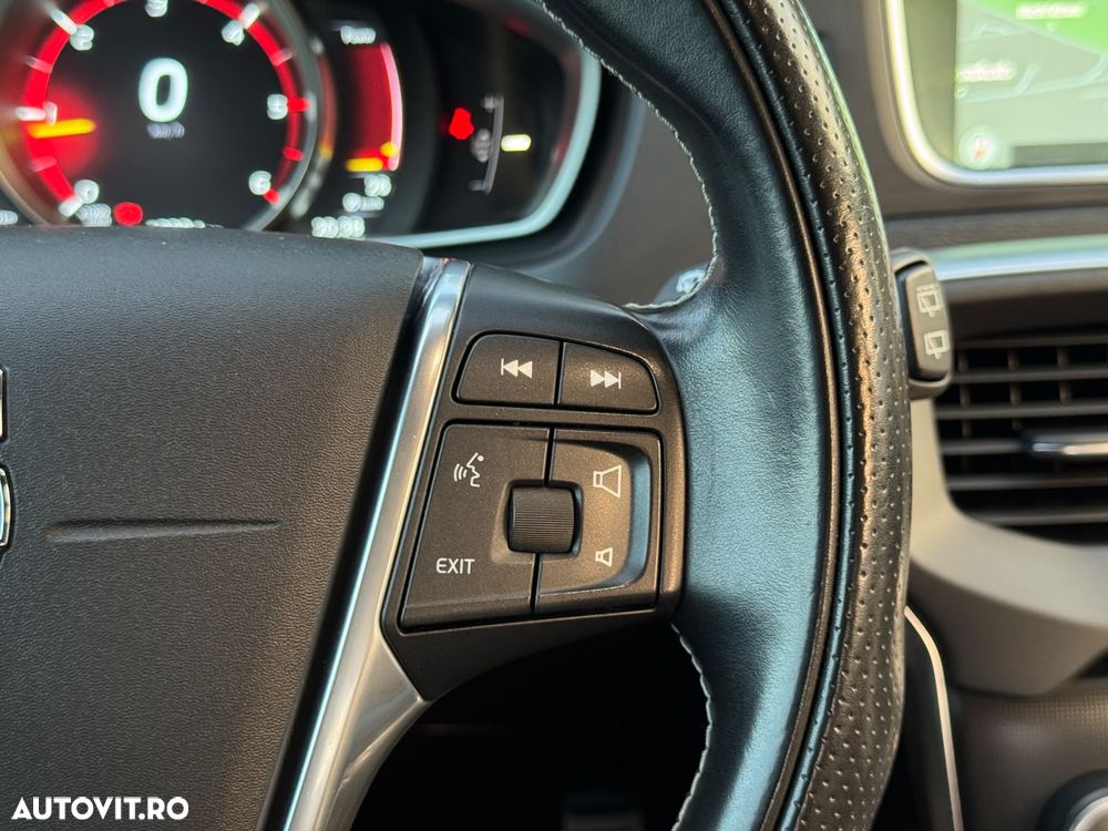 Volvo V40 D2 RDesign - 21
