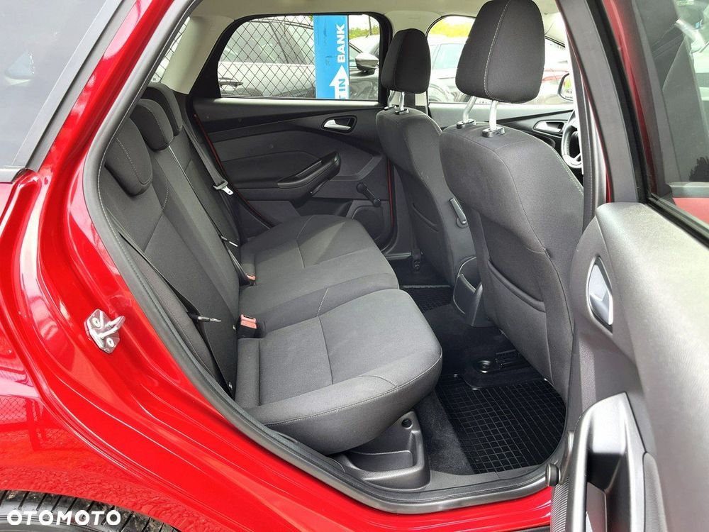 Ford Focus 1.0 EcoBoost Trend Edition Business - 29