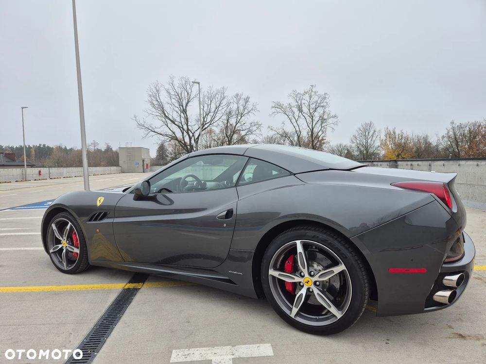 Ferrari California F1 DCT - 14